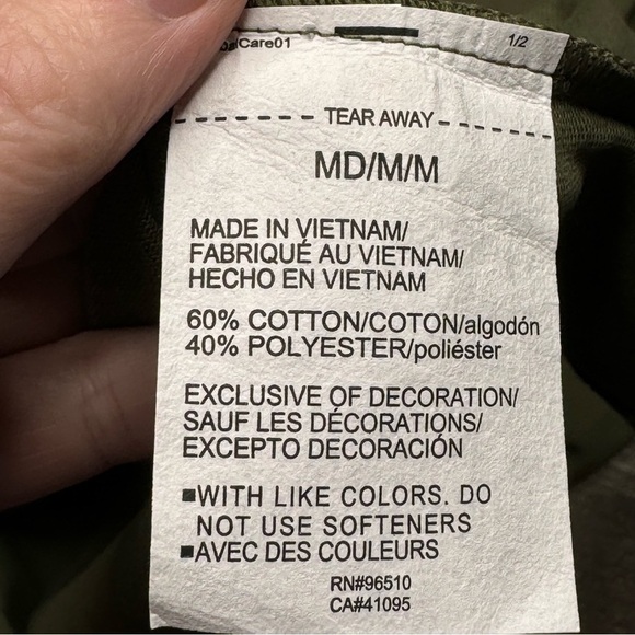 NWT Under Armour Playback Boxy Short Sleeve Tee Medium - Picture 6 of 8